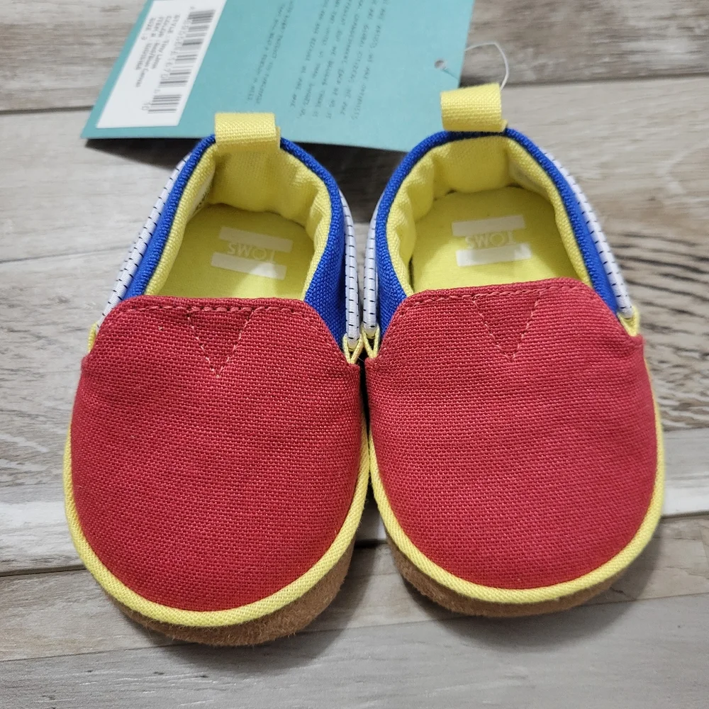New Baby Toms Tiny Lima Red Blue Canvas Crib Shoe Size 2 Infant